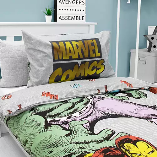 . Marvel Avengers Reversible Cotton Duvet Cover and Pillowcase Set, Single, Multi