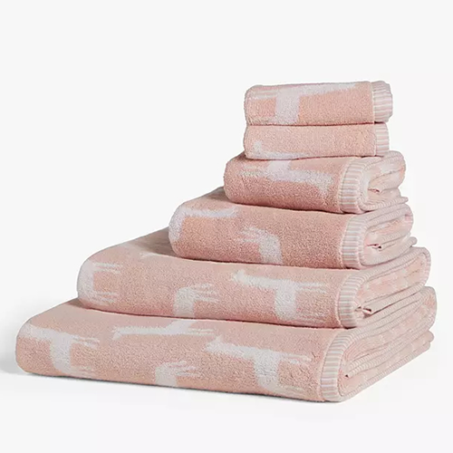 . Giraffes Face Cloth, Guest, Hand, Bath Towels, Bath Sheet, Pale Pink